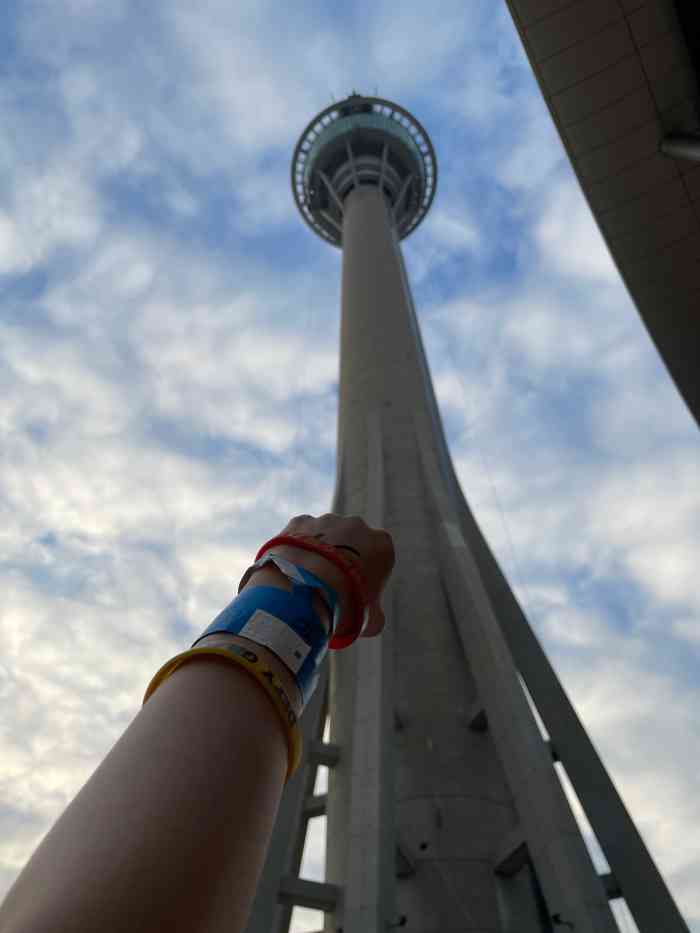 {網上賭場}(澳门旅游塔蹦极图片)