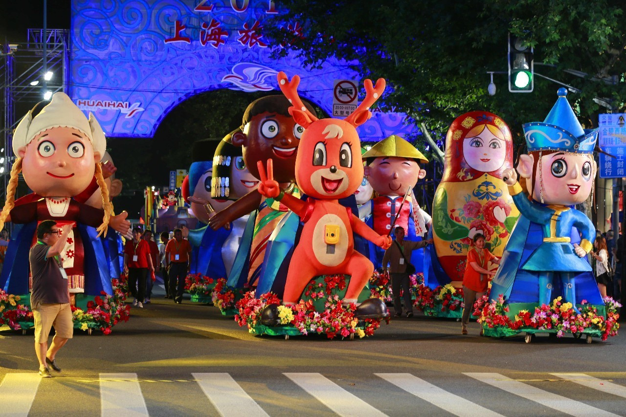{足球投注}(上海旅游节花车巡游门票)